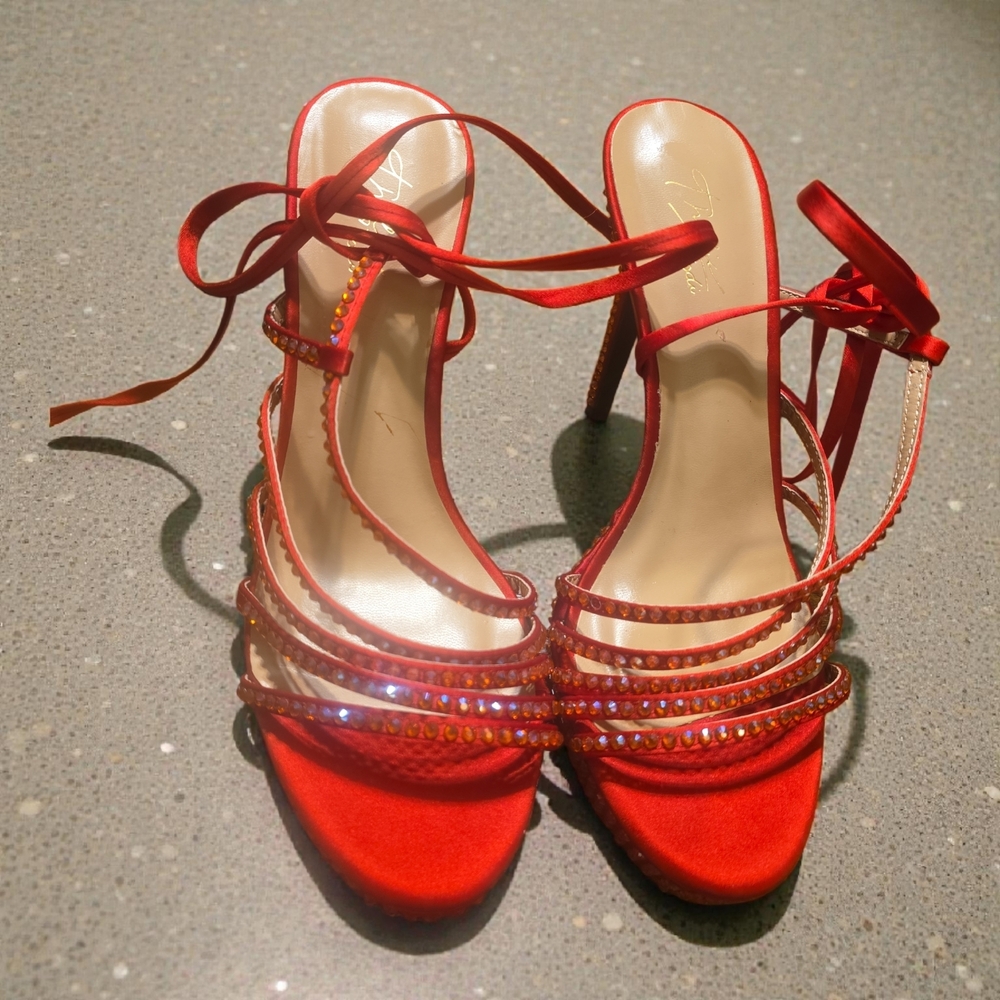 Thalia Sodi‎ Red Strappy Heels with Rhinestones - Picture 5 of 6